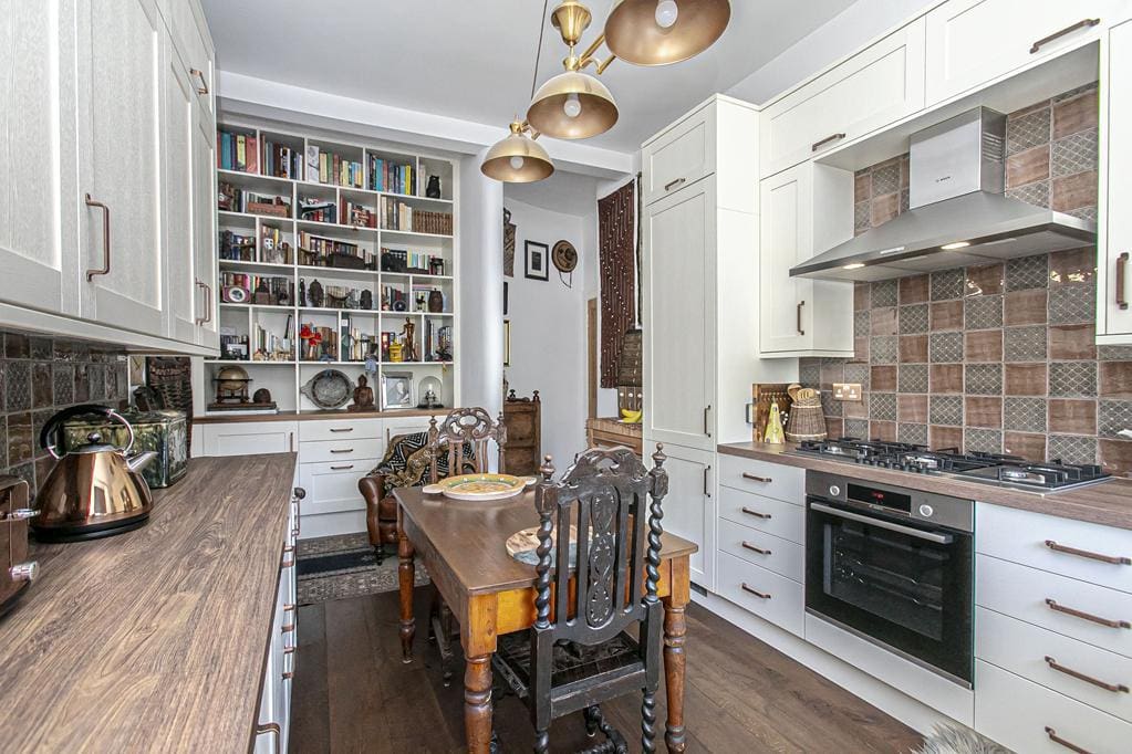 LEV1355JMP DINING KITCHEN REAR.jpg