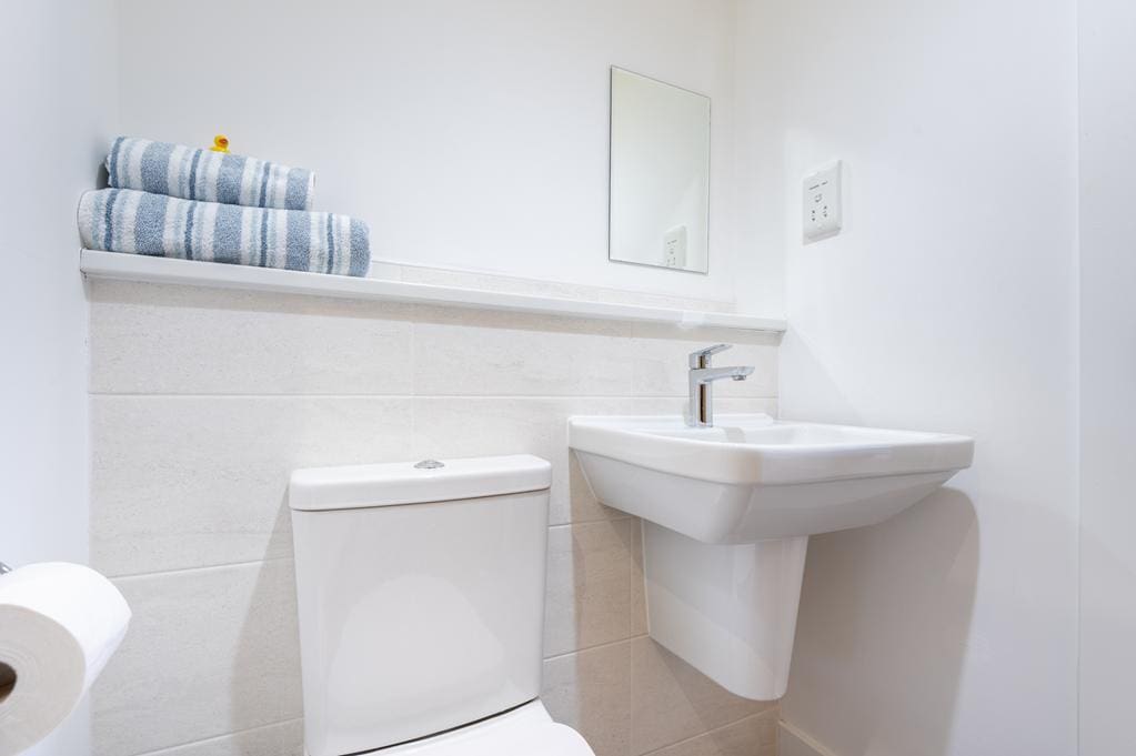 CUP1445RDC ENSUITE SHOWER ROOM AGAIN.jpg