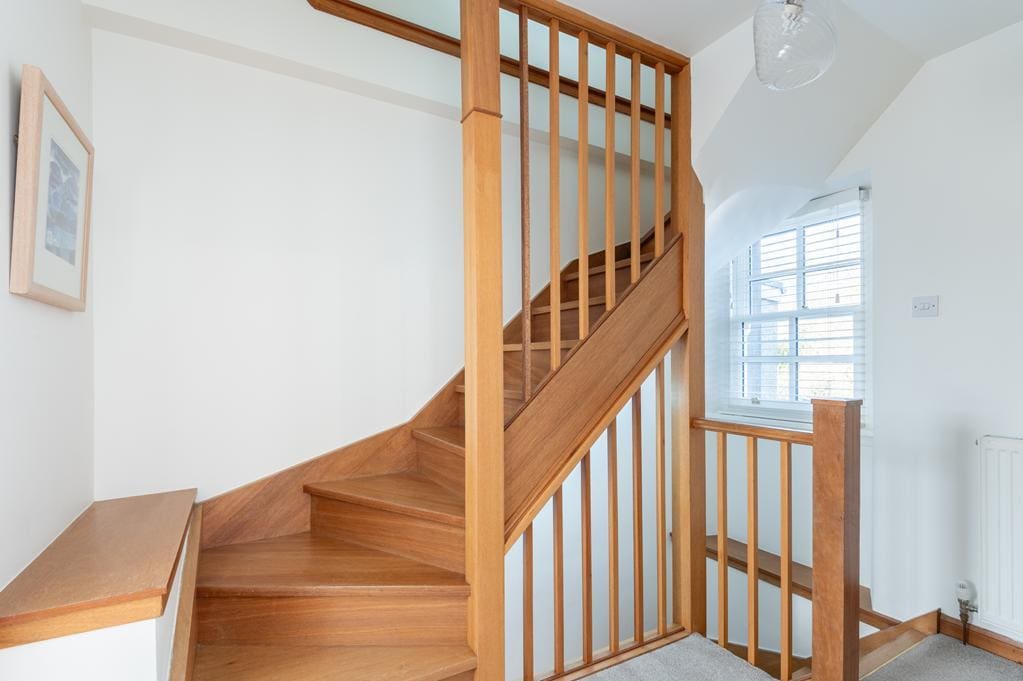 CUP1460SEG STAIRS DETAIL.jpg