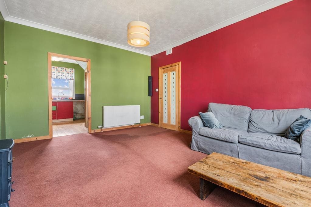 CUP1472SEG LIVING ROOM AGAIN.jpg