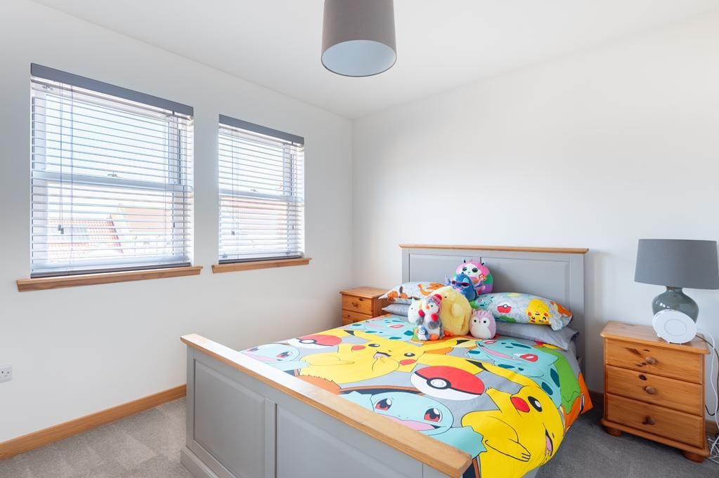 LEV1477PEM BEDROOM 4.jpg