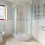 CUP1484SEG SHOWER ROOM.jpg